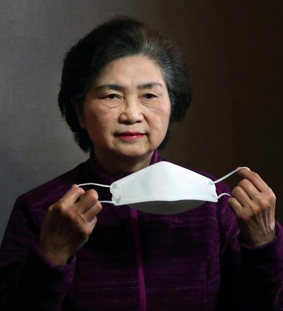 日常生活和新闻人物类组照《院士也是战士》之一 朱兴鑫 中国日报
