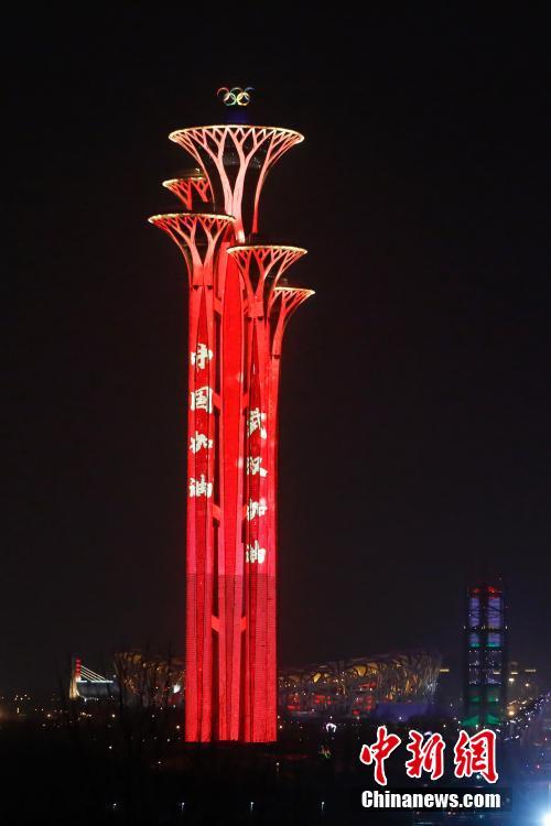 和僧侣相伴的色欲之夜