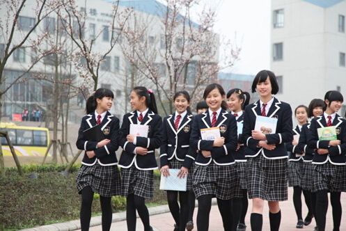 民办学校有没有权利挖公办学校的老师?|民办学