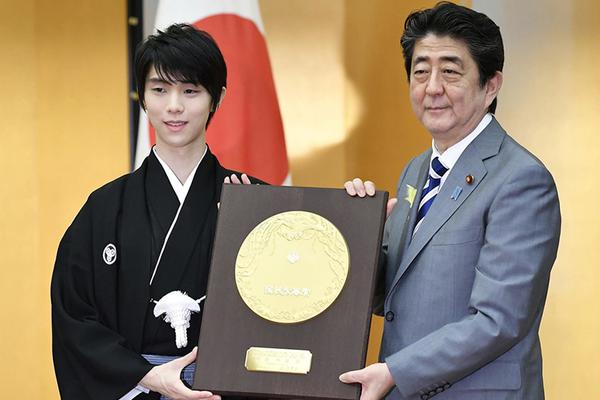 烟花、哪里有找美女的地方