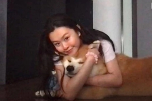 邱淑贞二女儿18岁沈日罕露面