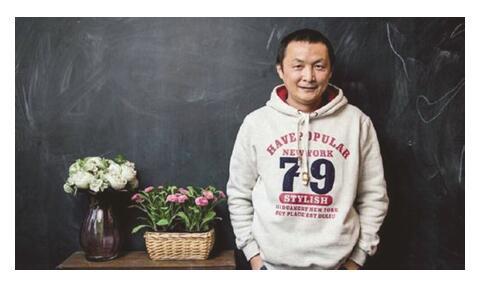 锐词:五年磨一剑,霜刃未曾试。张锐的坚持,让我们再次看到情怀的价值和力量。