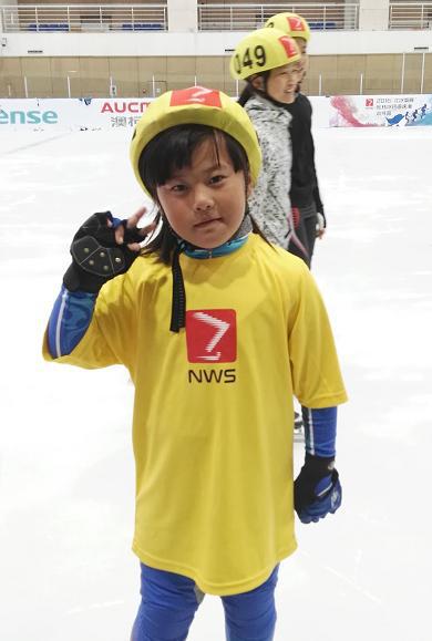 聊城6岁轮滑女孩刘宸希,成功“闯入”国家速滑训练营 李琰亲临指导