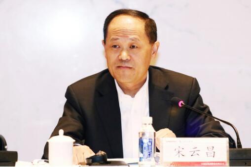 v 中国石化润滑油有限公司执行董事、总经理 宋云昌