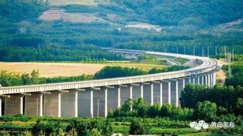 西海岸建青岛西站商务区 地铁6号线接入 黄山屯出口建成部分