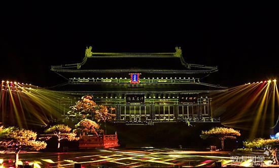 演出现场