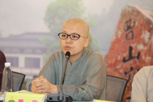 (曹山宝积寺方丈、曹洞佛学院院长养立法师致欢迎辞)