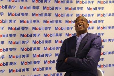 NBA传奇球星穆托姆博