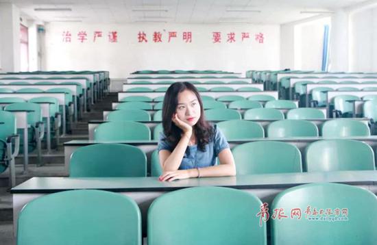 在海大学习期间的孙溶