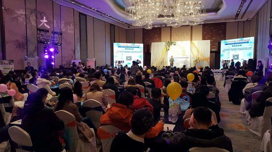 青岛海诺老总_青岛海诺学校图片