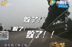 男子撞死行人后逃逸 下一秒撞死在護欄上