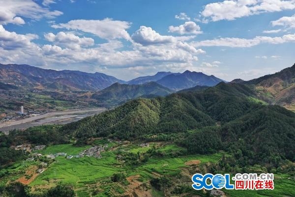 德昌县有多少人口_德昌县乡镇地图