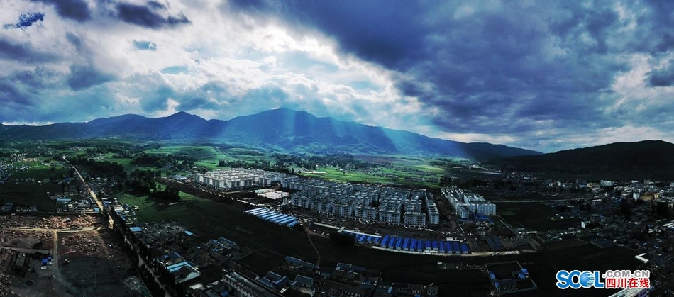布拖县线人口_布拖县地图