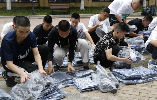 棠中海航班学生复学返校