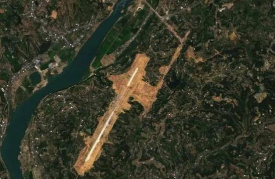 正在建设的阆中古城机场卫星图