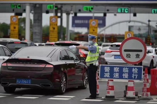 图片由省公安交警总队提供