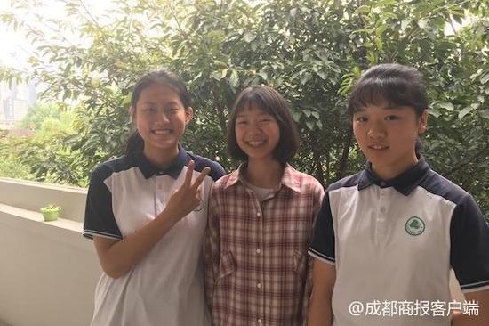 ▲魏子悦(左) 谭雨乔(中)牟思瑾(右)