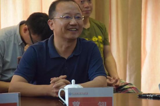 电子科技大学后勤保障部曾翎部长