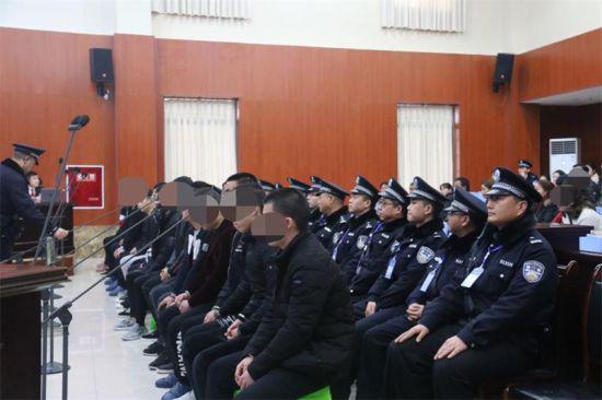 一审现场。南部警方供图