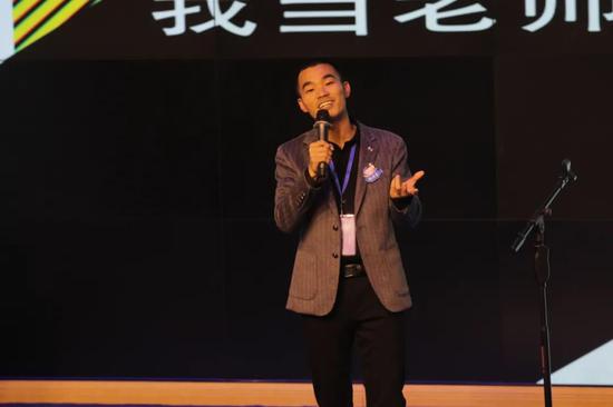 桂贞全老师脱口秀引爆现场