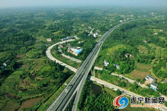 遂渝高速公路(资料图)