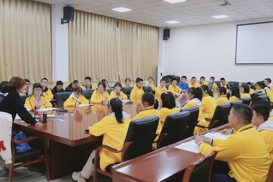 课题组老师对课题的通识性培训