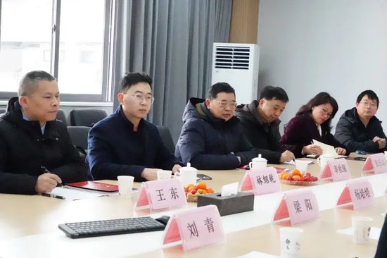 2024年1月,石室成飞启动“菁英计划”师培项目