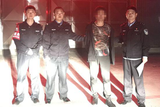 一犯罪嫌疑人落网(雨城警方 供图)