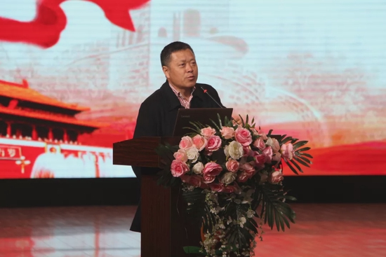 开设教师专题党史课程