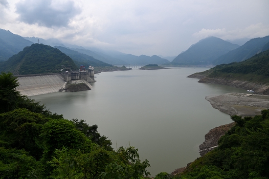 紫坪铺水库