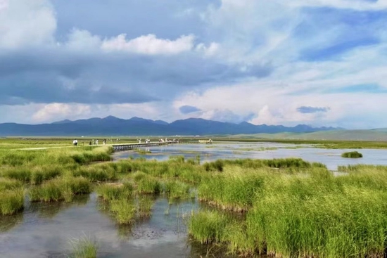 阿坝州花湖 生态环境厅供图