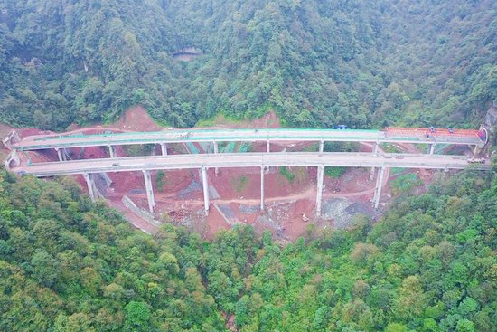 桥隧双通！乐西高速马昭段有新进展，预计2025年全线通车