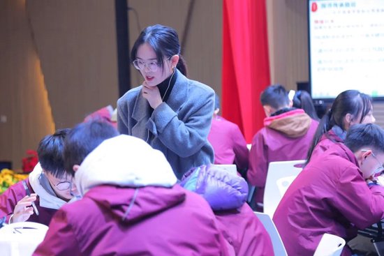 国际理解语文渗透课《激活文化基因,赋能文化传承 》