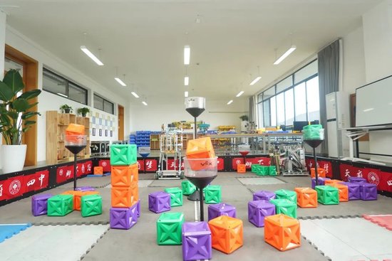 人工智能与机器人教室