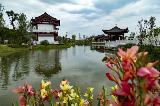 达川区临江公园。何渠华&nbsp;摄