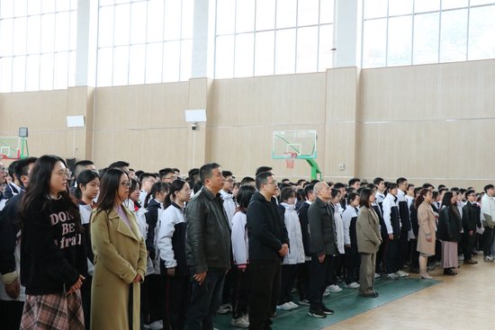 四川师范大学附属中学师生接受党史学习教育