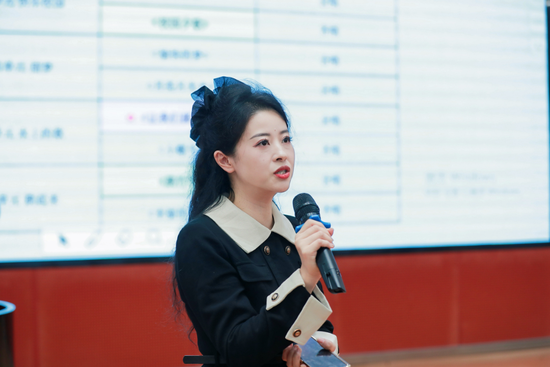 万莹喆老师