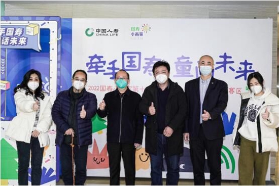 領導及評委合影
