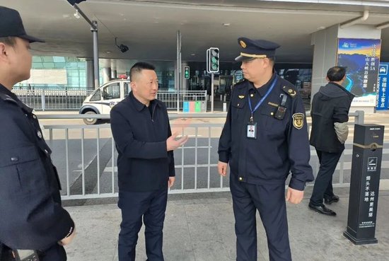 达州市交通运输局部署督导春运返程高峰安全工作