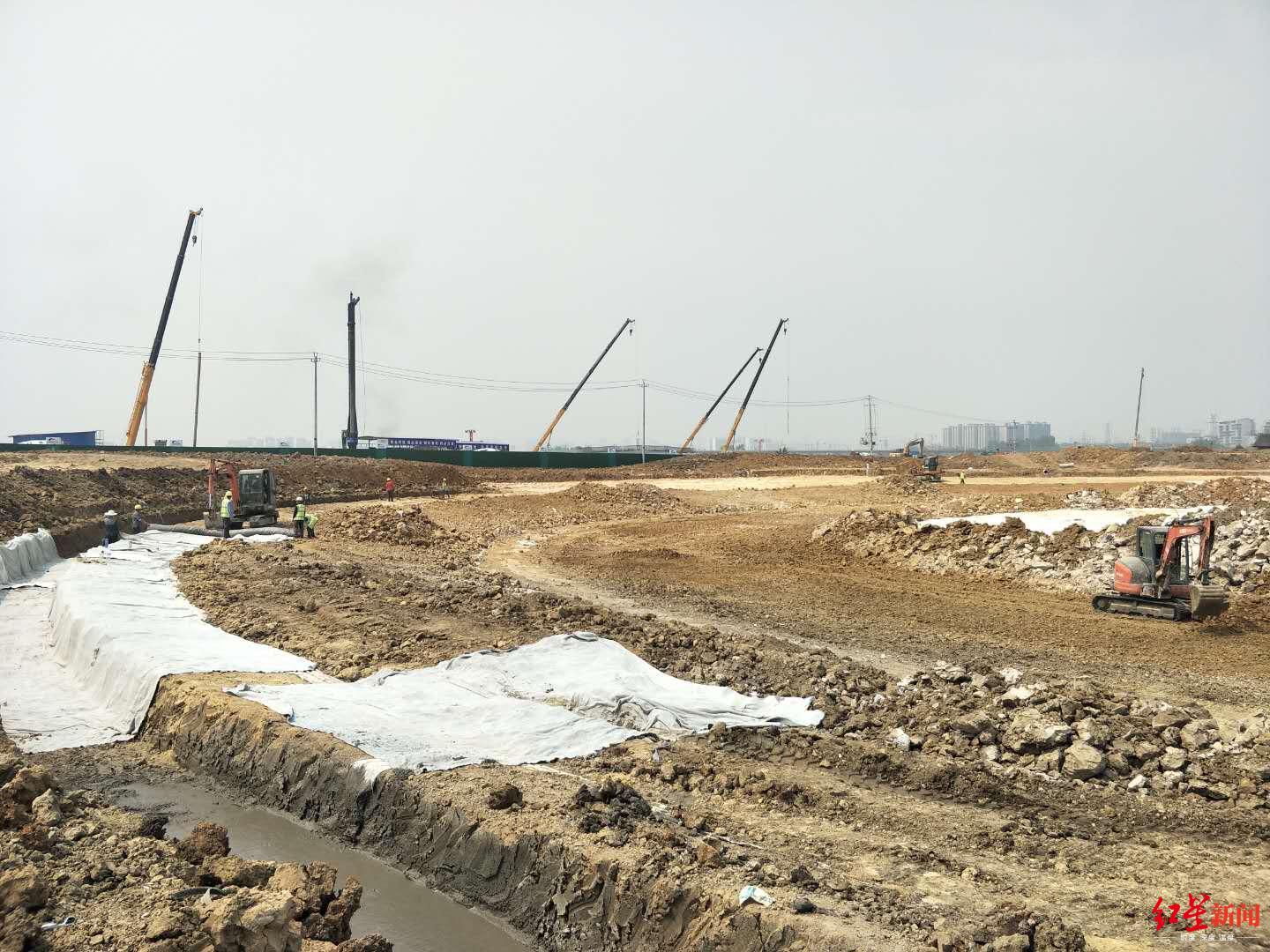 龙潭新区公园正在热火朝天建设中