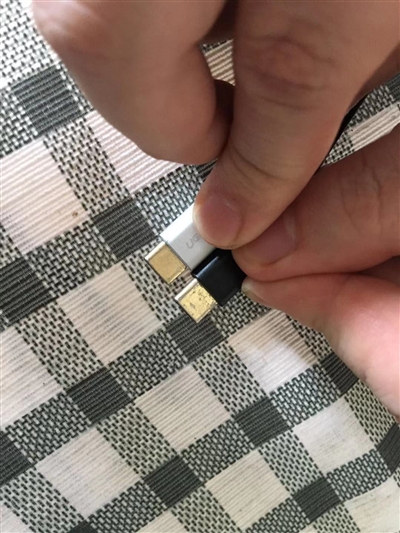 数据线接头对比