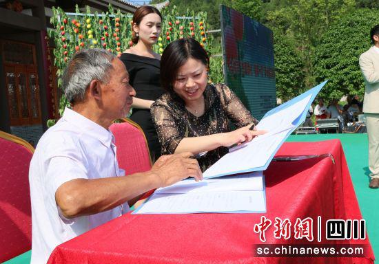 活动现场。曾明辉 摄