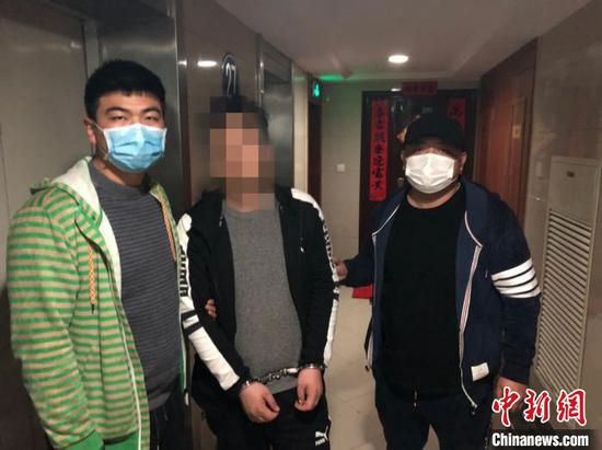 警方抓获犯罪嫌疑人。杭州警方 供图