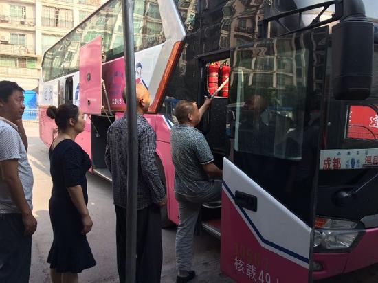 渠县有多少人口_渠县满地 金黄 好多人捡 有图有真相(2)