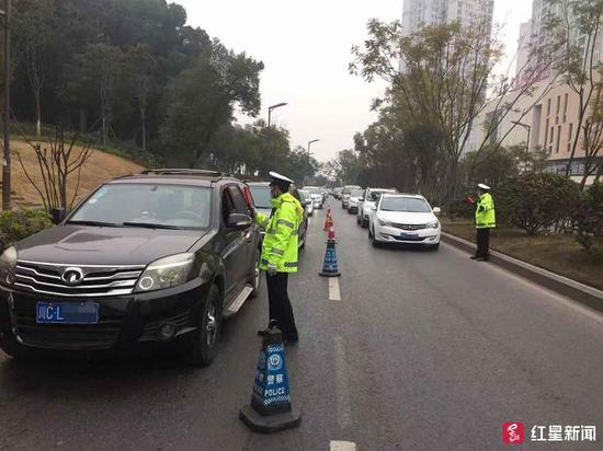 男子没喝早酒也被查出酒驾 原来昨夜喝的2两白