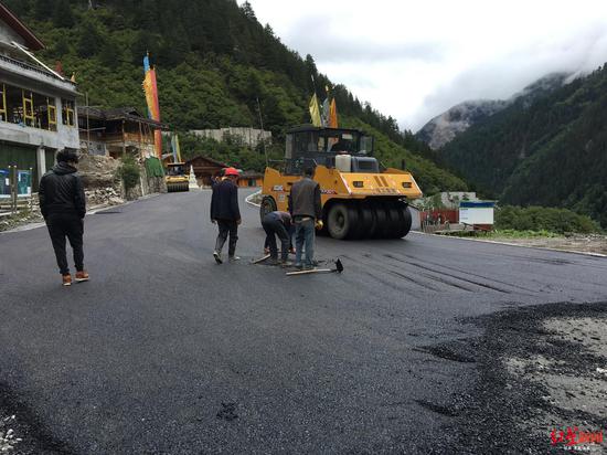 九寨沟“守护者联盟”:700多天日夜付出,迎来九寨涅槃