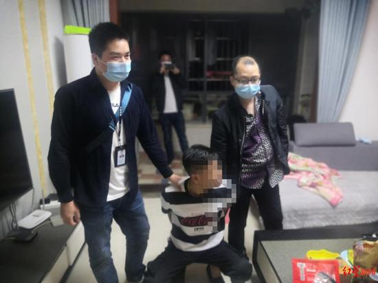 警方抓获相关涉案人员