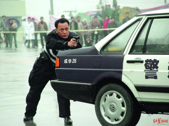 ↑2007年彭志刚处置某街面案件。