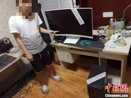 警方抓獲的犯罪嫌疑人。 四川省綿陽市公安局供圖