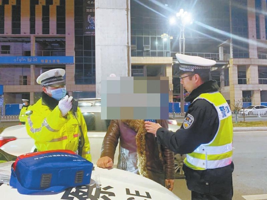 春節期間,廣安公安交警持續開展酒駕醉酒集中整治行動